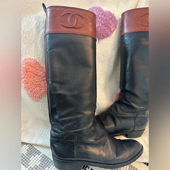 Classic Vintage CHANEL Tall Black and Brown Leather Riding Boots. Size 36.5 - Picture 11 of 15